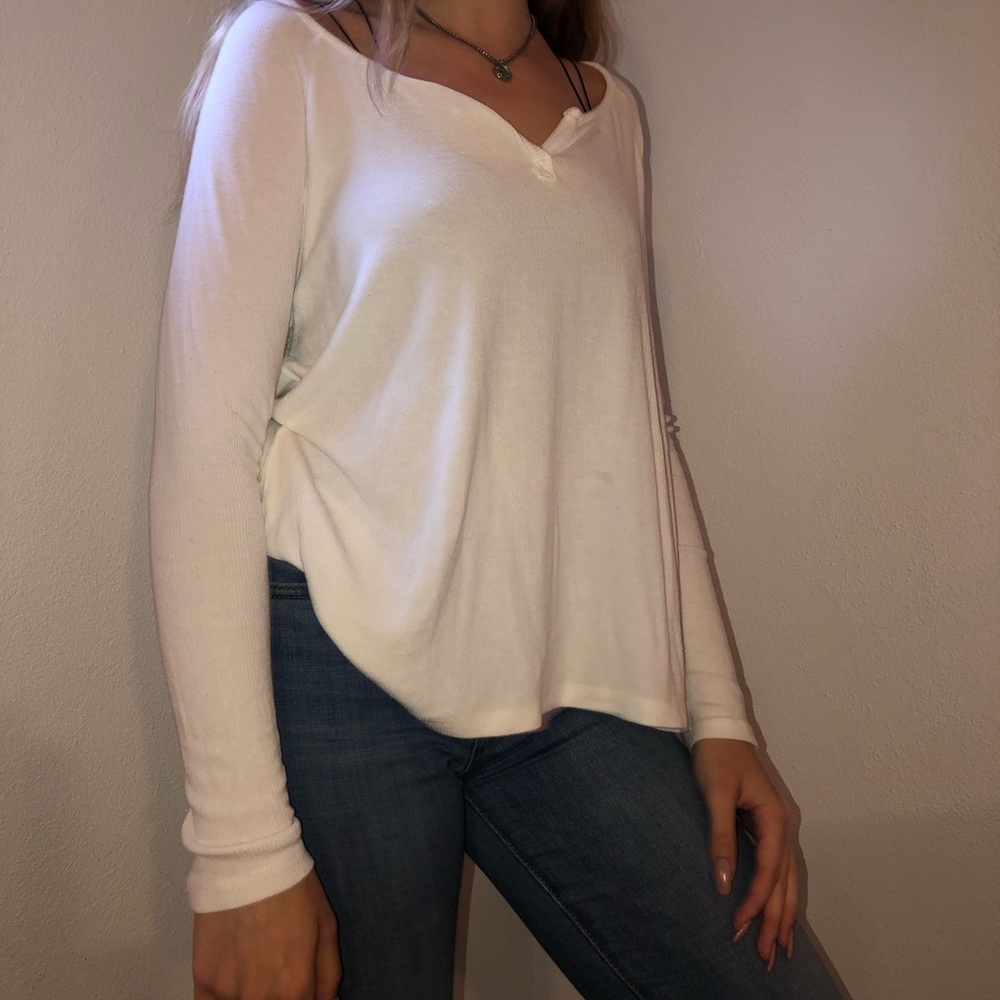 SLOUCHY BRANDY MELVILLE LONG SLEEVE